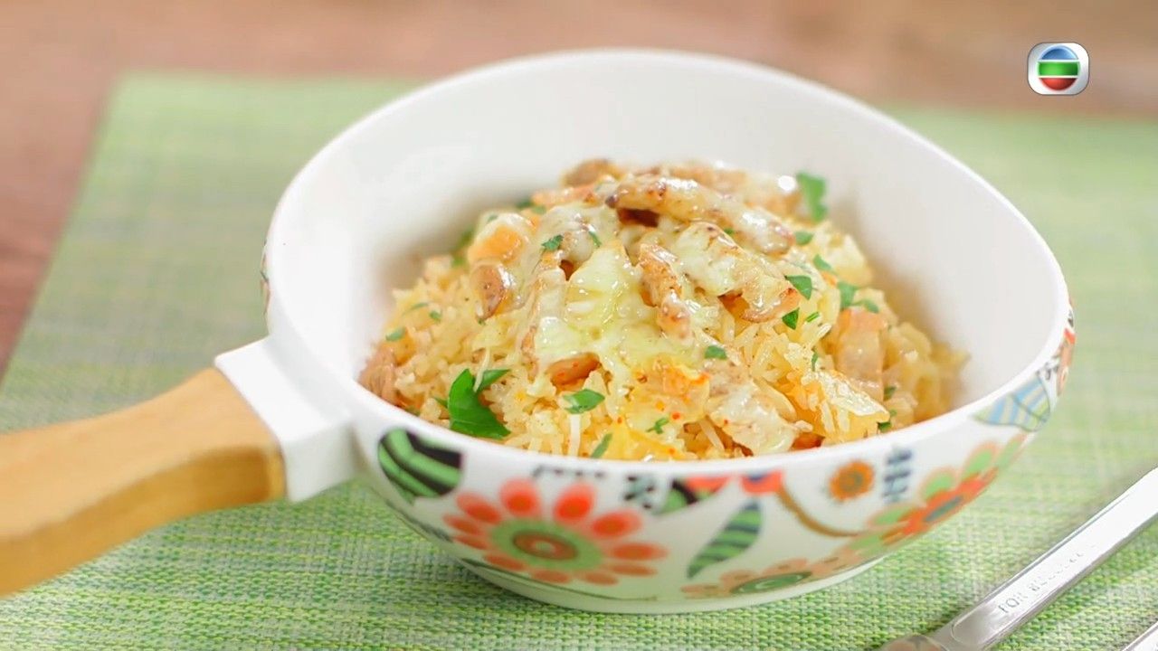 電飯煲食譜｜韓式泡菜豬肉飯新手必學 用電飯煲煮超簡單！肥媽教3大好食秘訣