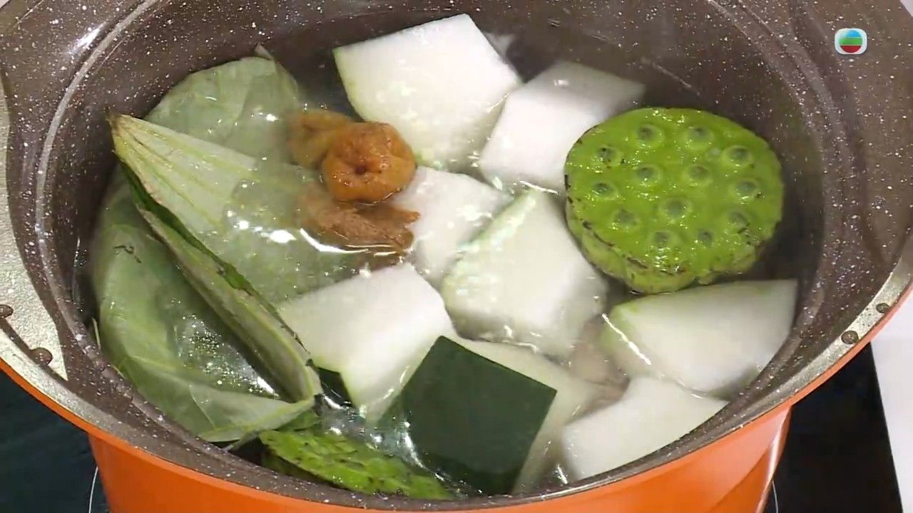 消暑湯水｜荷葉蓮蓬水鴨湯清熱解暑 肥媽教4步煲好消暑靚湯