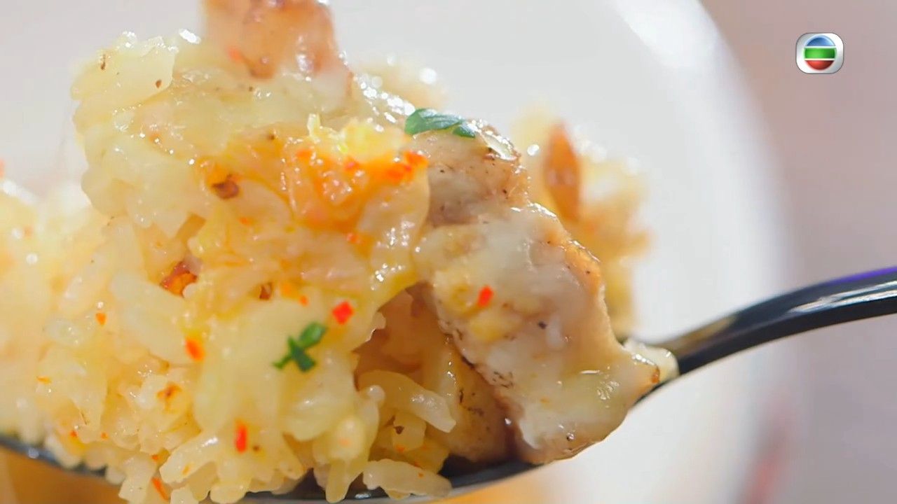 電飯煲食譜｜韓式泡菜豬肉飯新手必學 用電飯煲煮超簡單！肥媽教3大好食秘訣