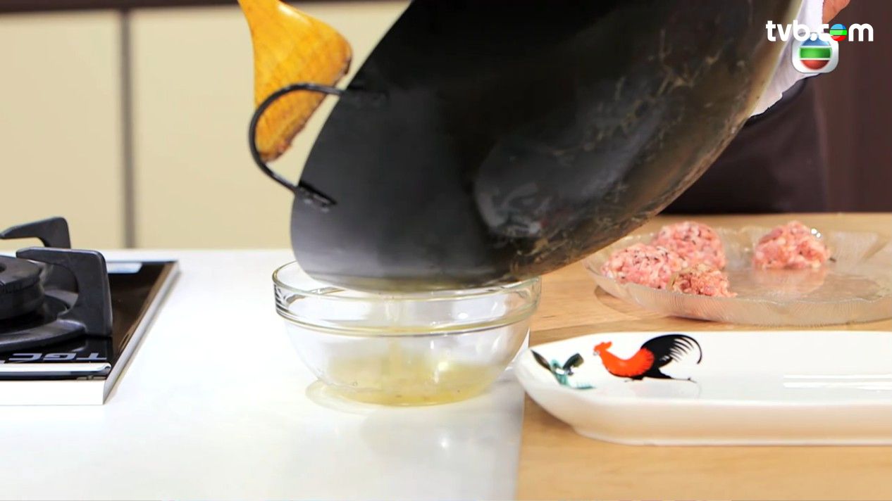 煎肉餅食譜｜鼎爺教整陳皮鹹魚煎肉餅 6大貼士令肉餅香脆好吃