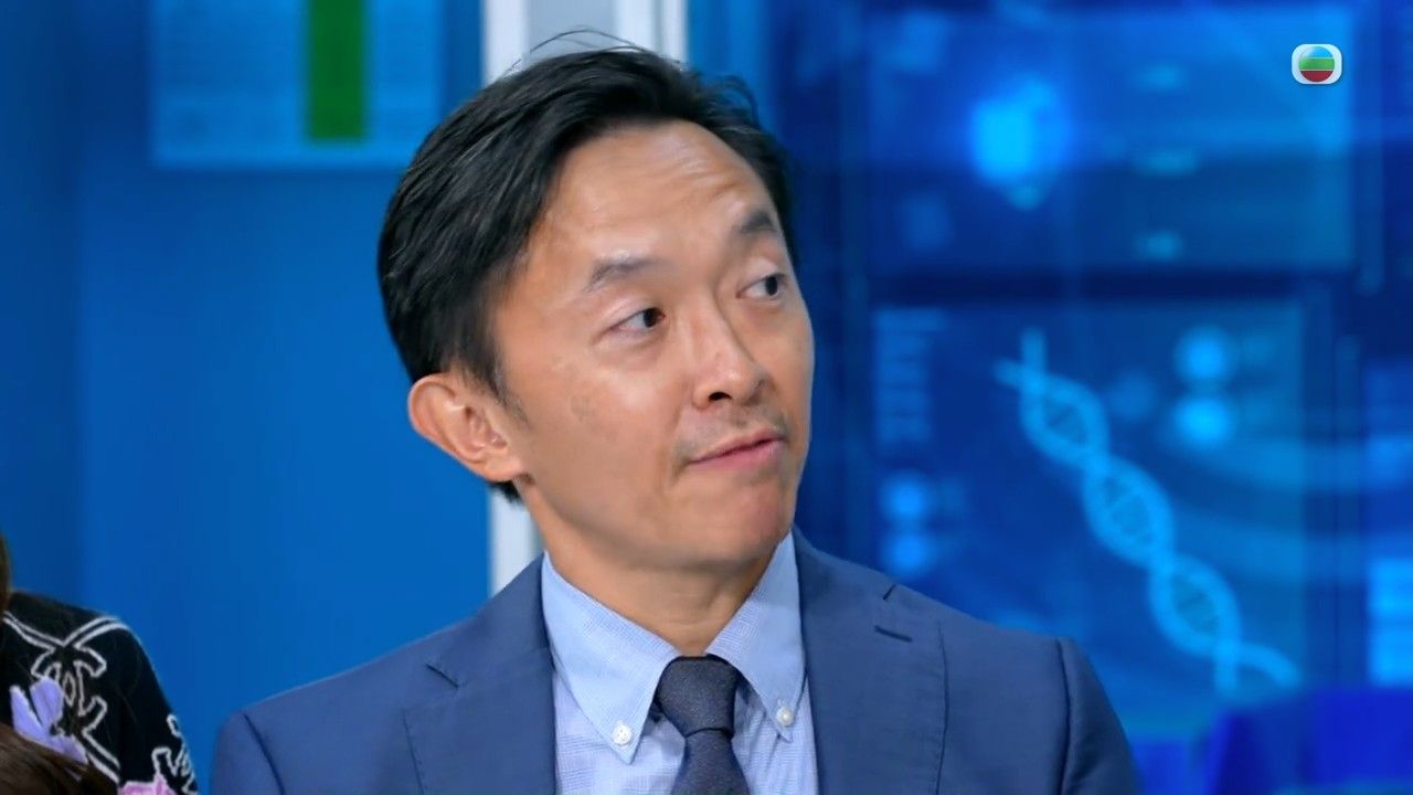 斜視｜長期玩手機致鬥雞眼？專家揭斜視2大徵狀＋簡易自測方法