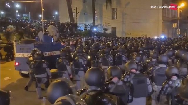 格魯吉亞示威促撤回仿傚俄方設反外國影響法案 爆警民衝突
