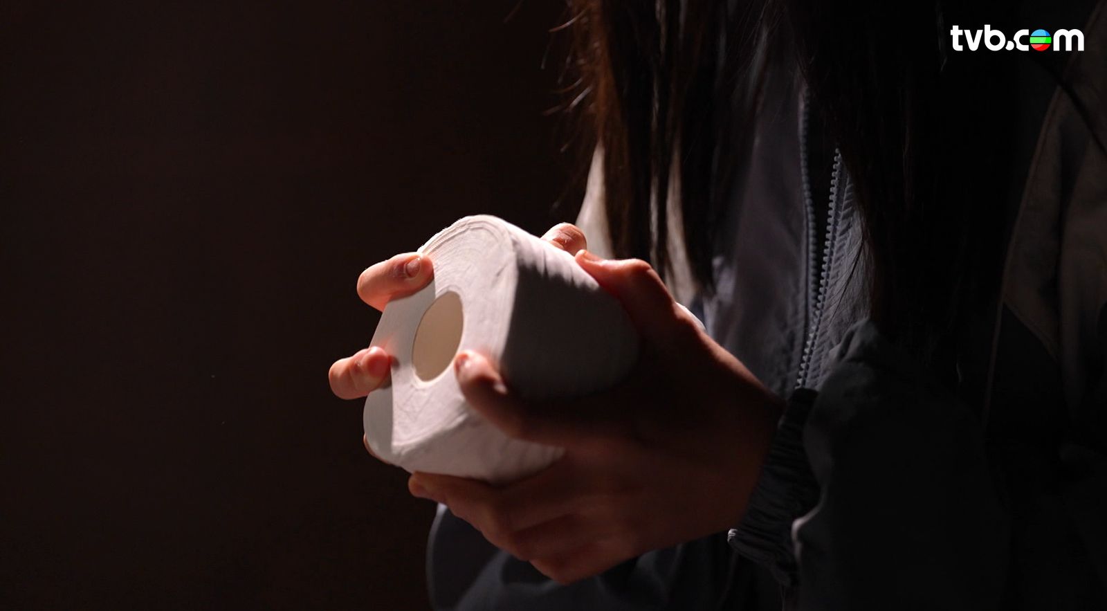 肚痛｜便秘竟會致死？女童腹痛後死亡 醫生拆解腸阻塞4大高危人士