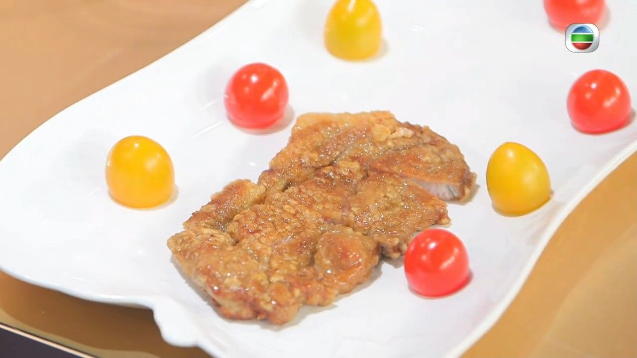 煎豬扒技巧｜三姐教外脆內嫩「不敗煎豬扒」打工仔必學1技巧令豬扒保持肉汁