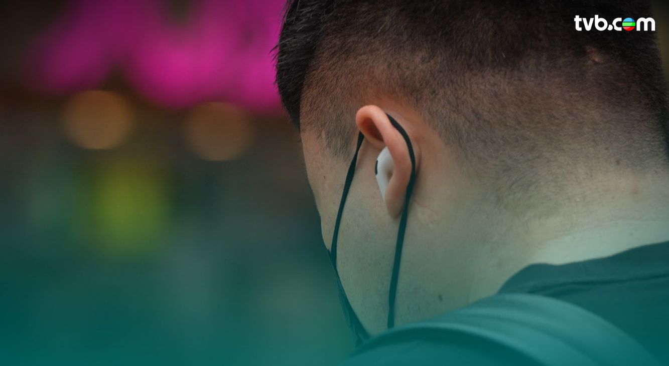 降噪耳機｜長期戴降噪耳機後反應遲鈍？專家：可致大腦一種功能衰退 必知戴耳機2大安全守則