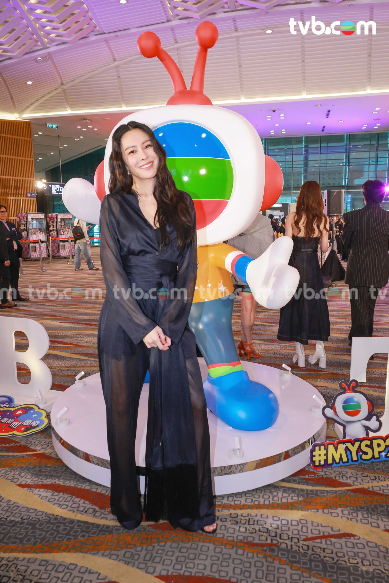 https://www.tvb.com/thumbor/r05l73QftEKmpbs9MbFDgsplncc=/1600x0/filters:quality(80)/public/tvbcom/article/images/202605/5b01f417-8f28-4b82-9001-9480c48395bd.jpg