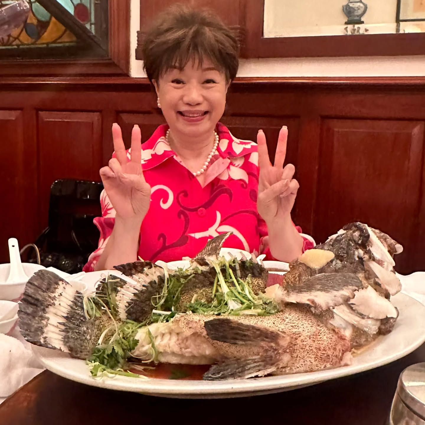 唔食煎炸嘢嘅可为姐,话自己最钟意食蒸鱼。